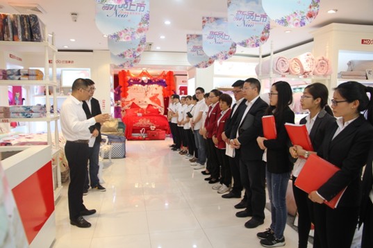 HOdo紅豆家紡組織職業店長進行門店運營培訓